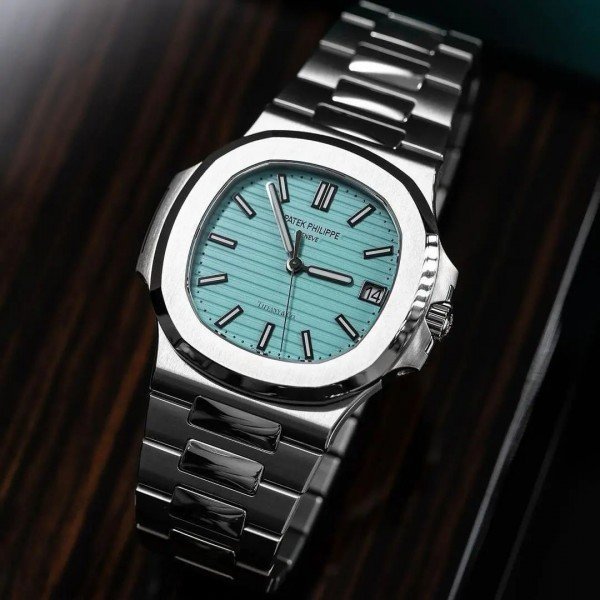PATEK PHILIPPE AUTOMATIC PRIMIUM WATCH SHAHRUKH KHAN EDITION - Image 5