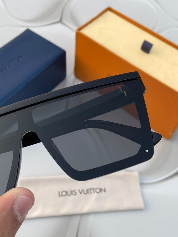 Branded LV Sunglasses Guru full black(With Original Kit) - Image 2