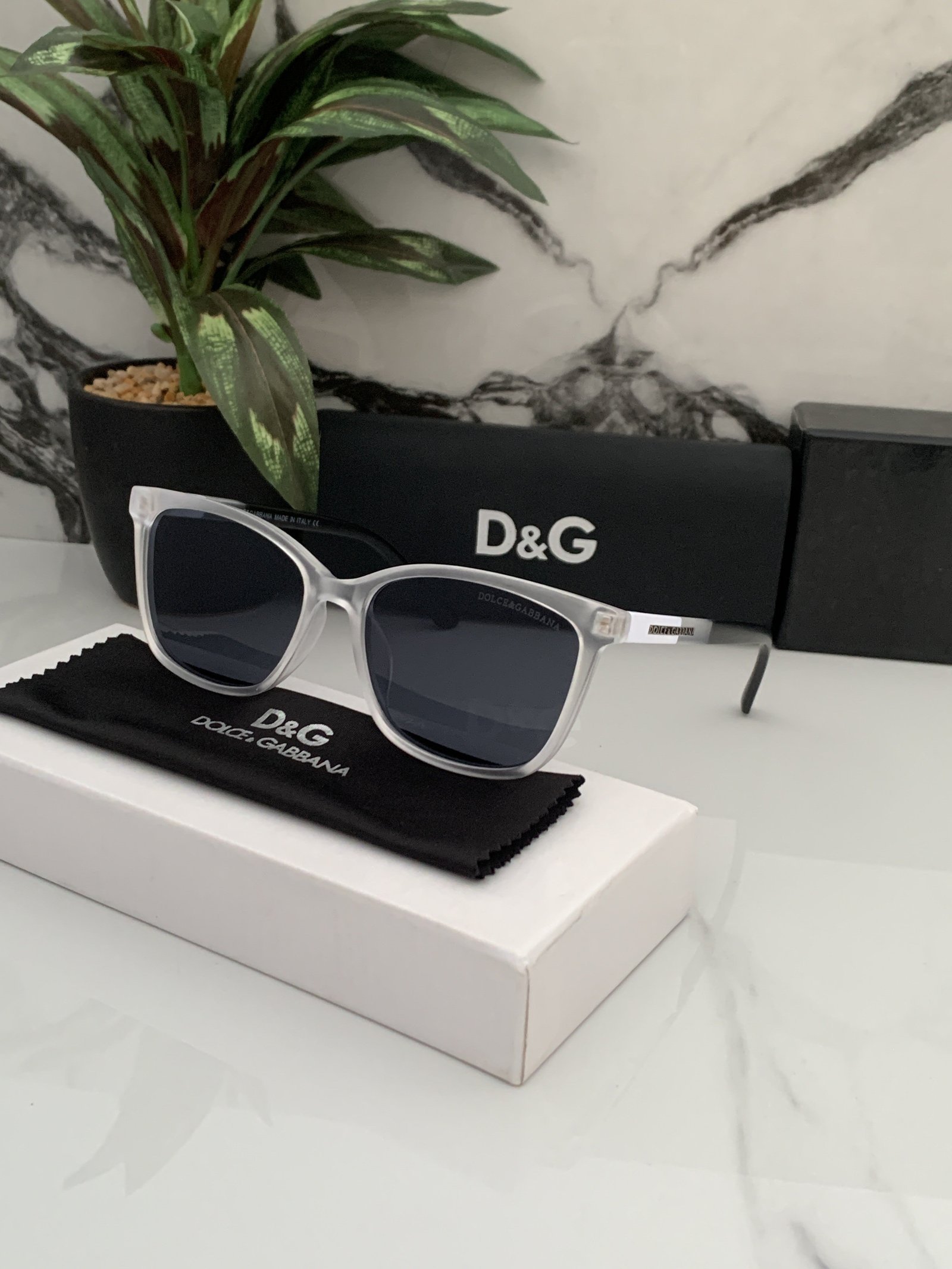 Branded Sunglasses DG 3361 white black(With Original Kit)