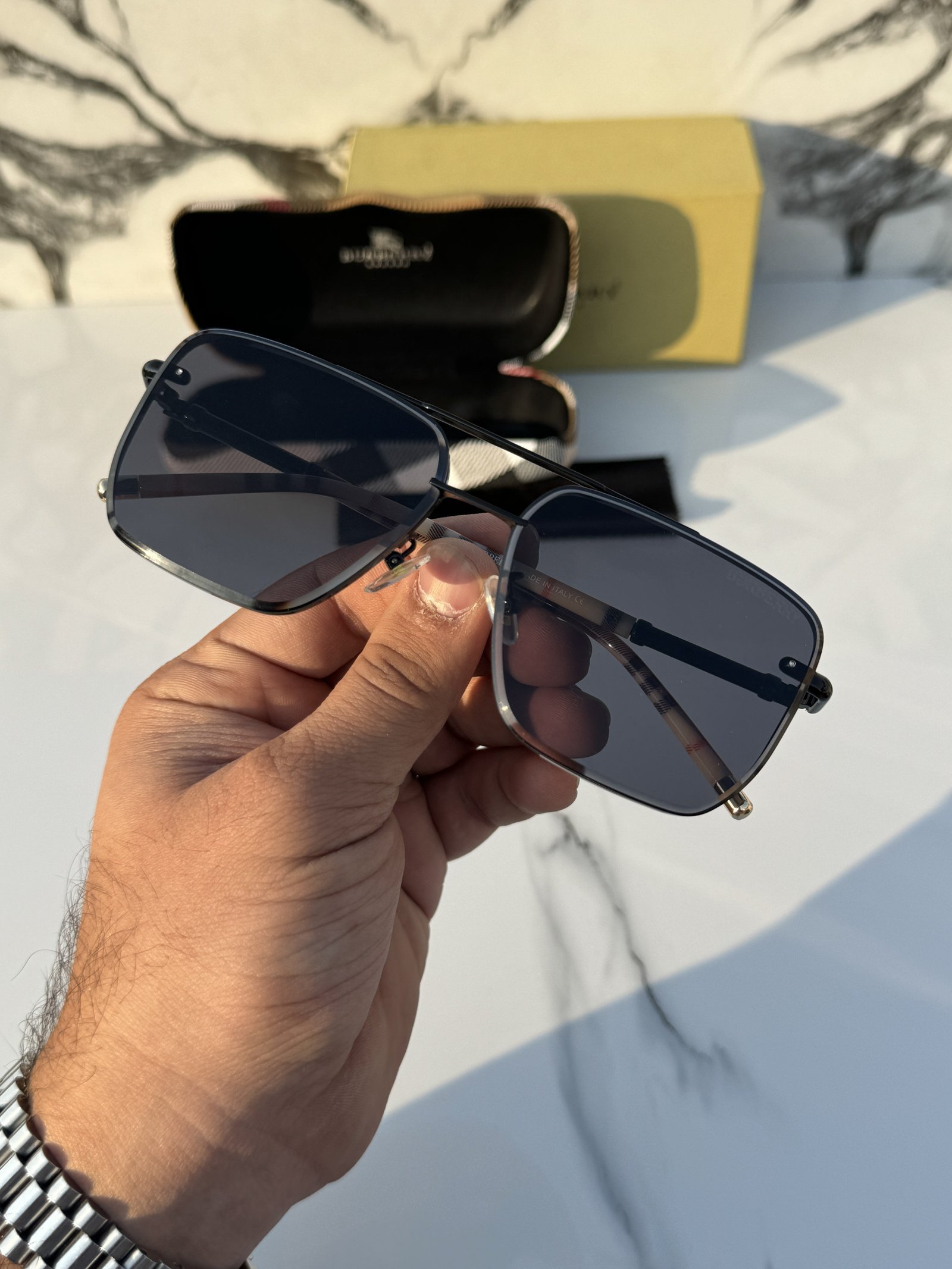 Branded Sunglasses 23066_fullblack (With Original Kit) - Image 3