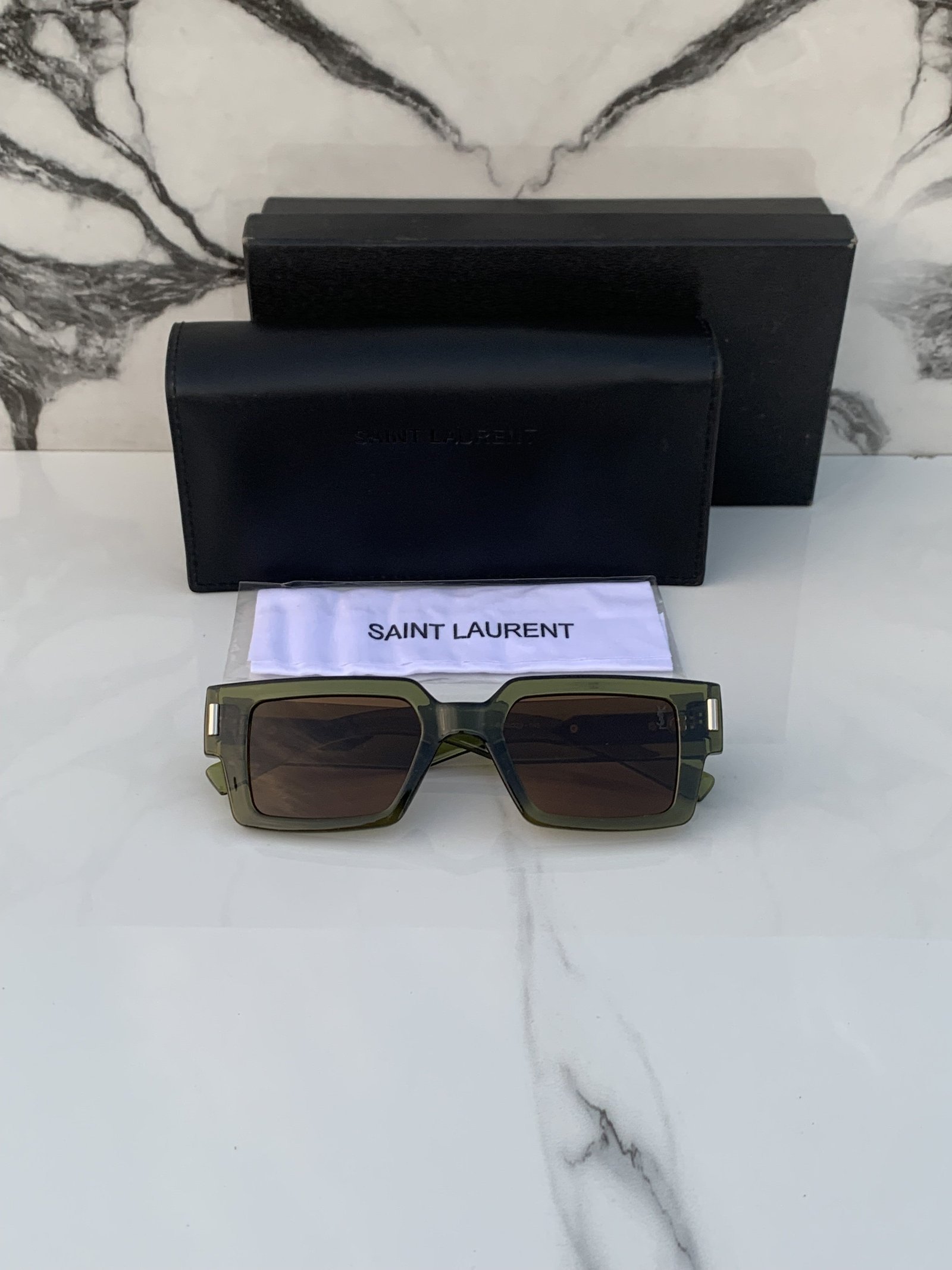 Branded Ys sant laurent green Sunglasses (With Original Kit) - Image 4